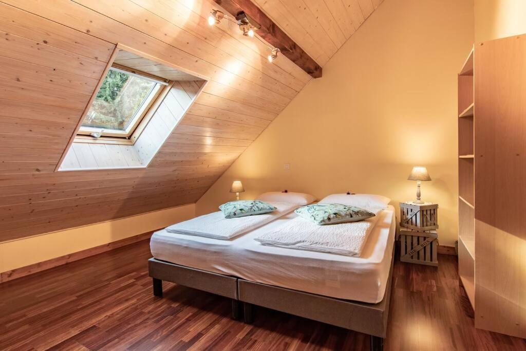 B&B Le Sourire Du Lac Севрие Экстерьер фото