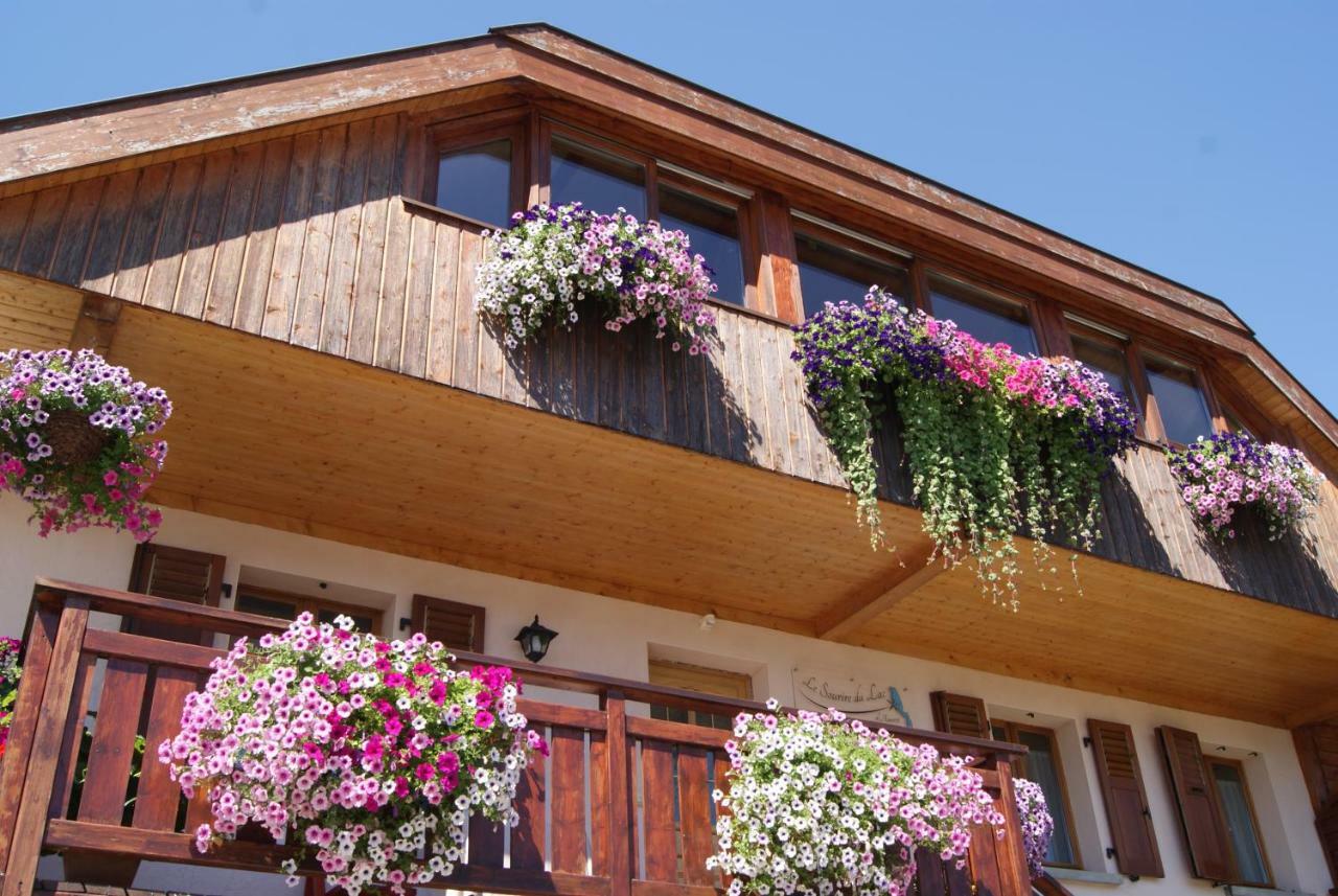 B&B Le Sourire Du Lac Севрие Экстерьер фото